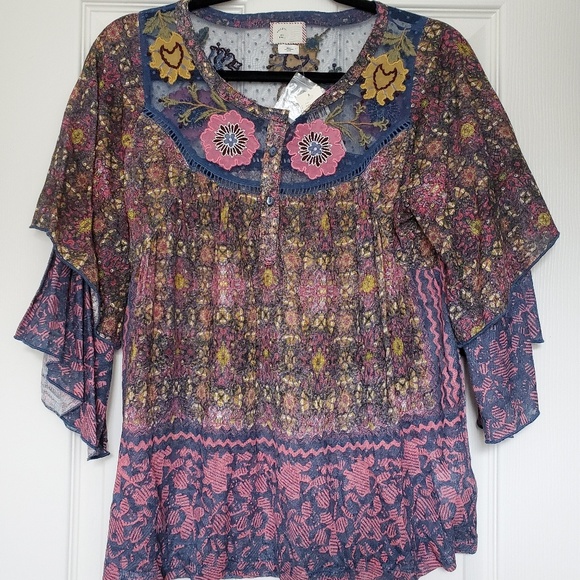 🆕️ Anthropologie Embroidered Floral Tiered Sleeve Boho Blouse Size Small - Picture 9 of 12